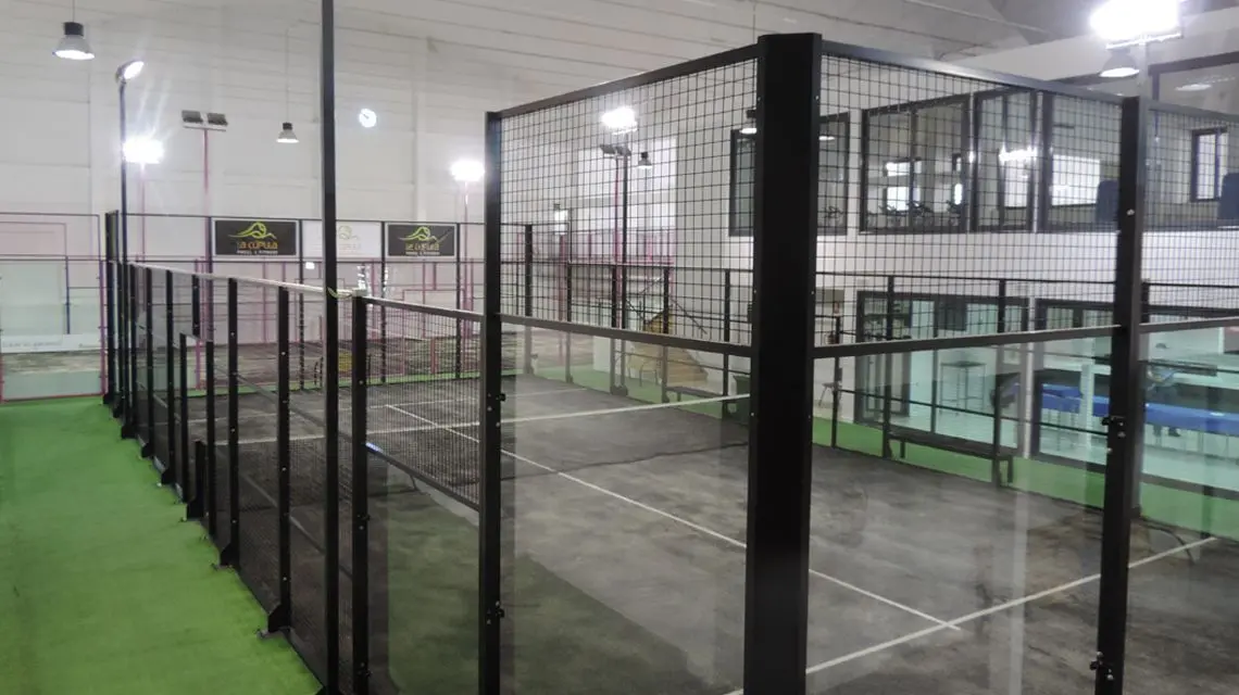 La Cúpula Pádel & Fitness — instalación deportiva