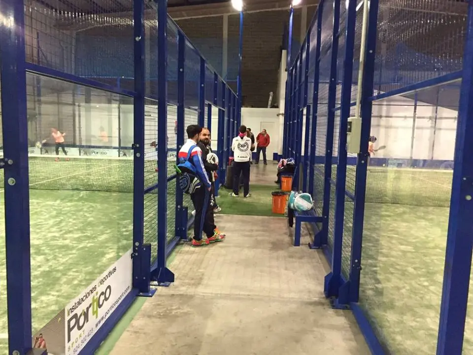 Padelmerida Indoor — instalación deportiva