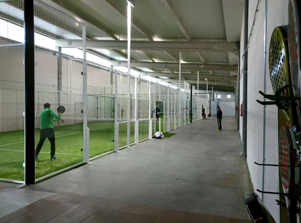 Padel Indoor Talavera — instalación deportiva