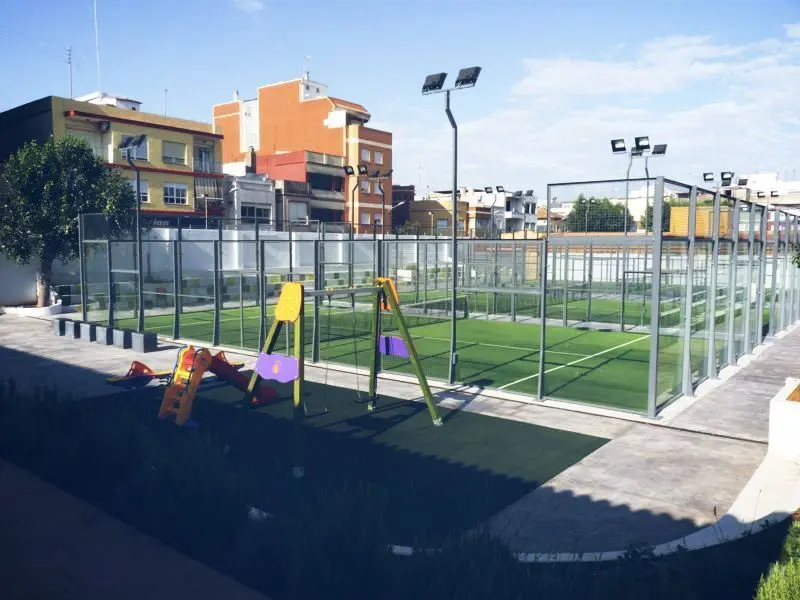 Piscinas Municipales Alzira — instalación deportiva