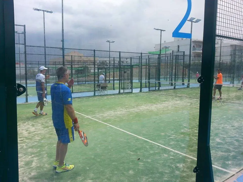 Club de Pádel el Cebo — instalación deportiva