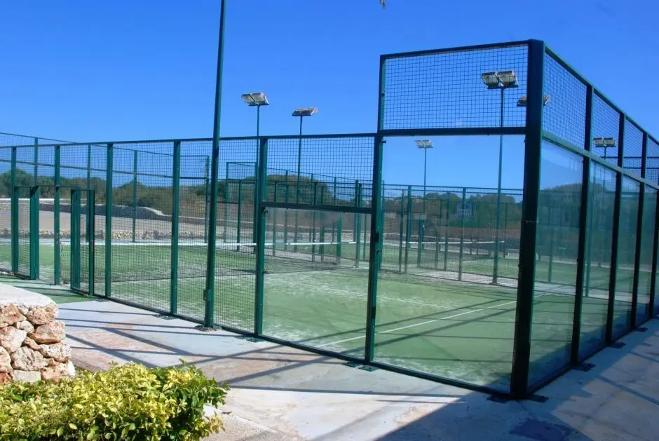 Club de Tenis Mahón — instalación deportiva