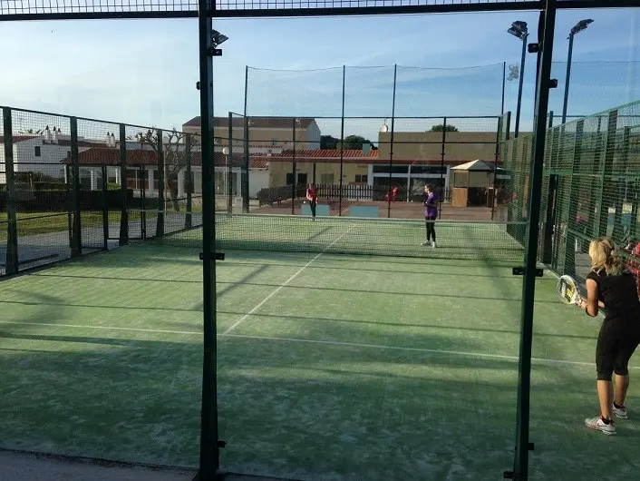 Padel Sa Caleta — instalación deportiva