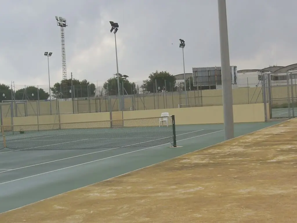 Pistes Municipals de Tennis i Padel Ciutadella — instalación deportiva