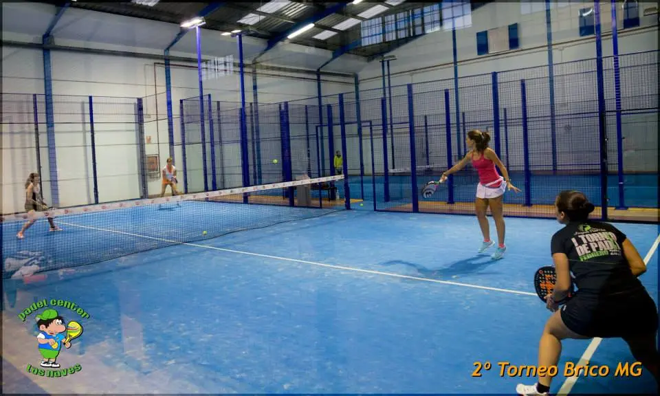 Pádel Center Las Naves — instalación deportiva