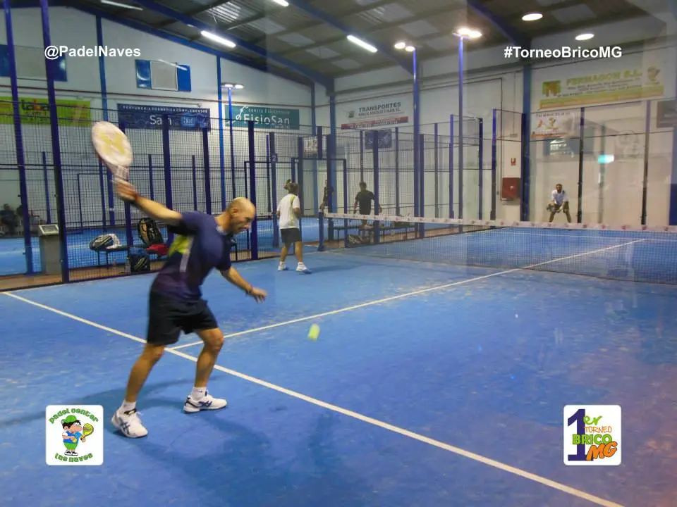 Pádel Center Las Naves — instalación deportiva