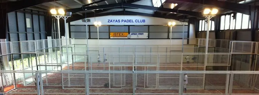 Zayas Padel — instalación deportiva