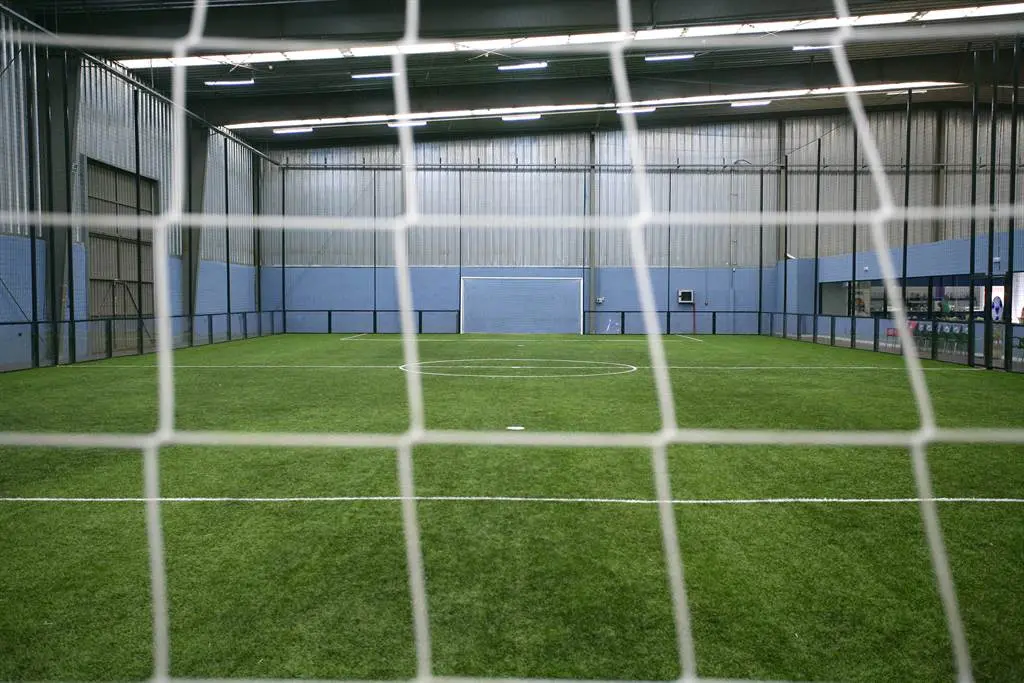 Club de Padel Home Ávila — instalación deportiva