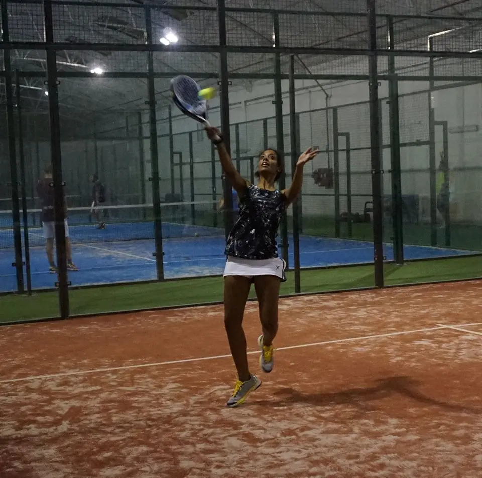 Olias Padel — instalación deportiva