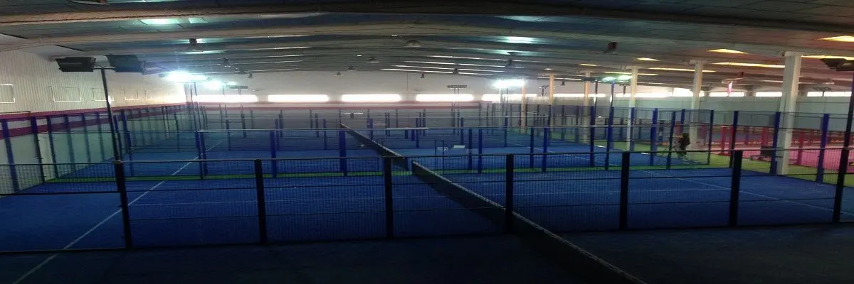 Por Sport Indoor Pádel — instalación deportiva