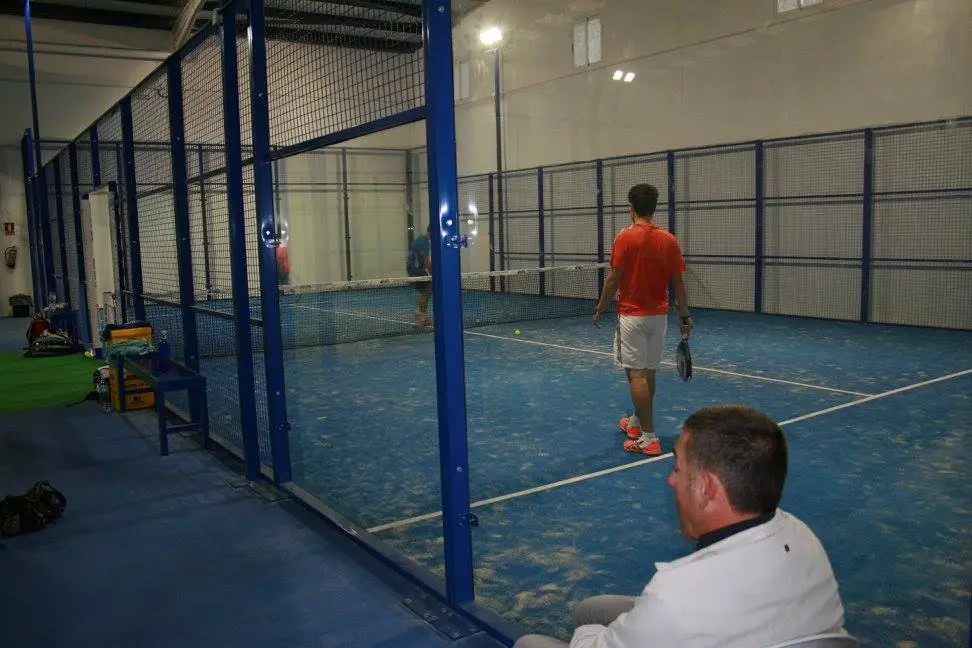 Padel Indoor Albalat — instalación deportiva