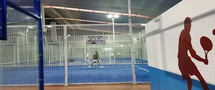 Padel Indoor Navalmoral — instalación deportiva