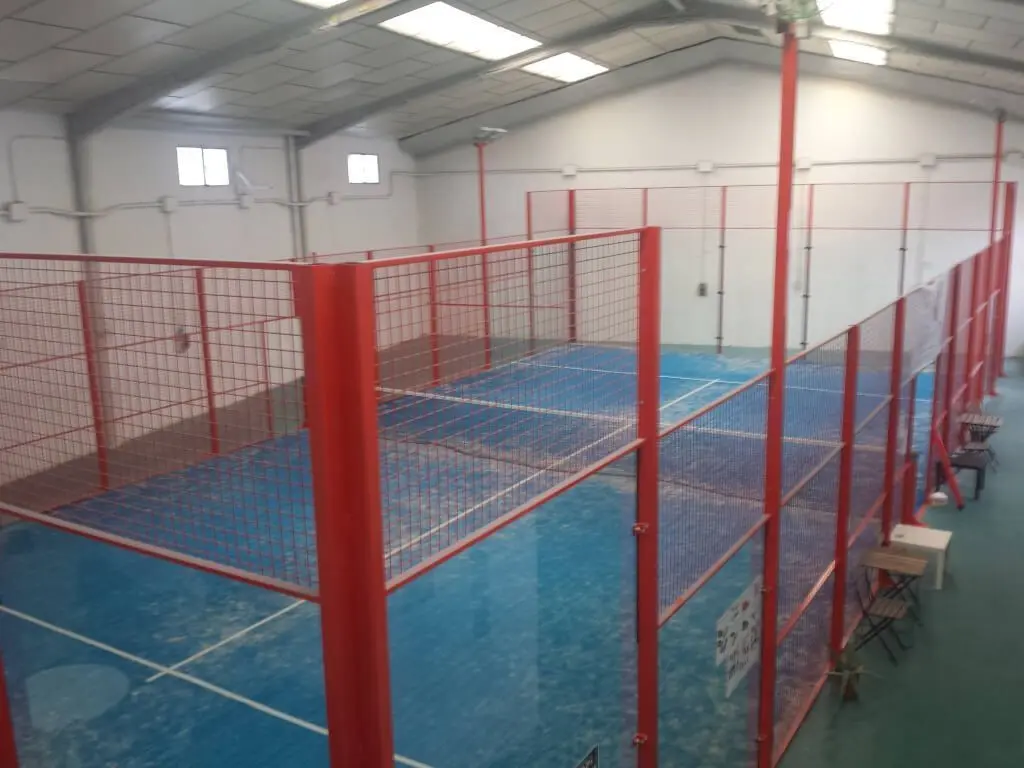 Pádel Cuarto Set Cadrete — instalación deportiva