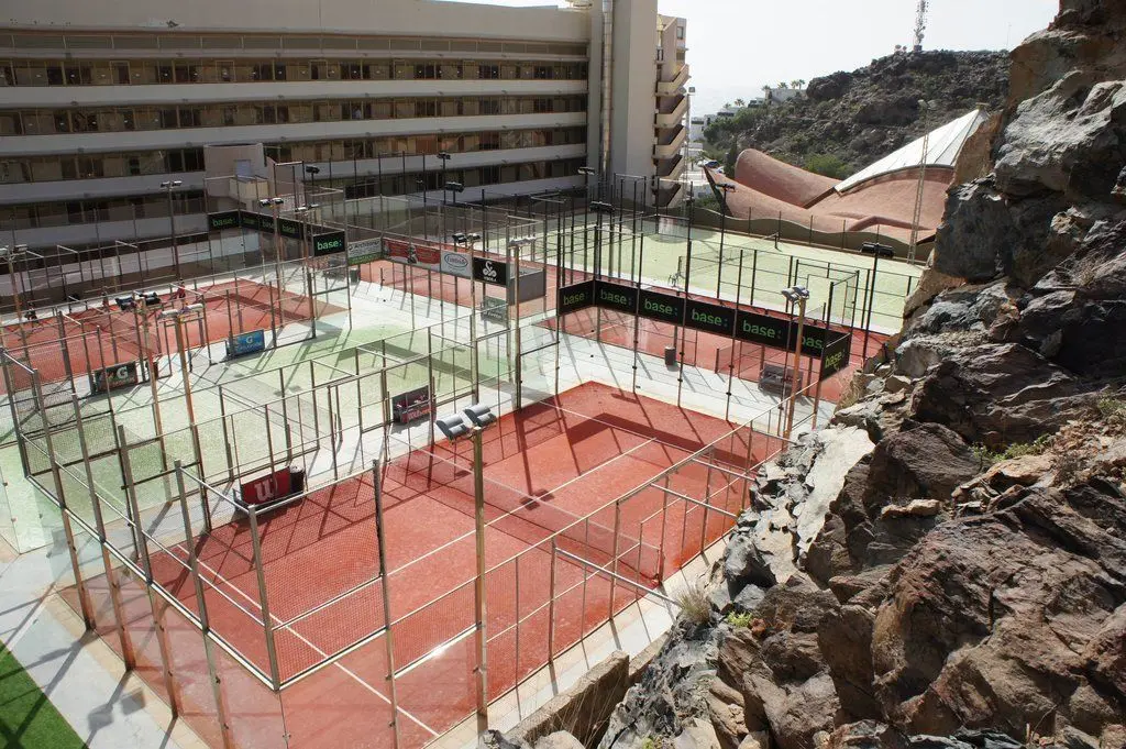 Deportes 216 — instalación deportiva