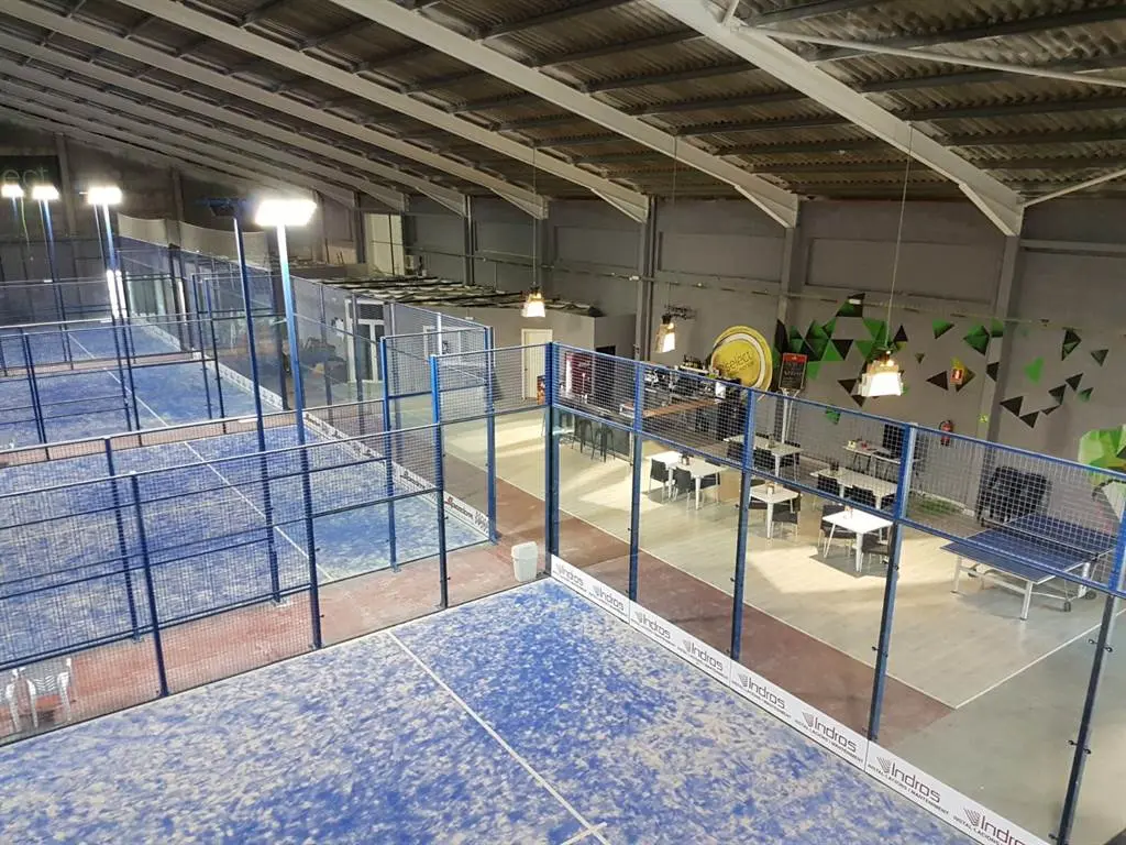 Select Padel Indoor Mollerusa — instalación deportiva