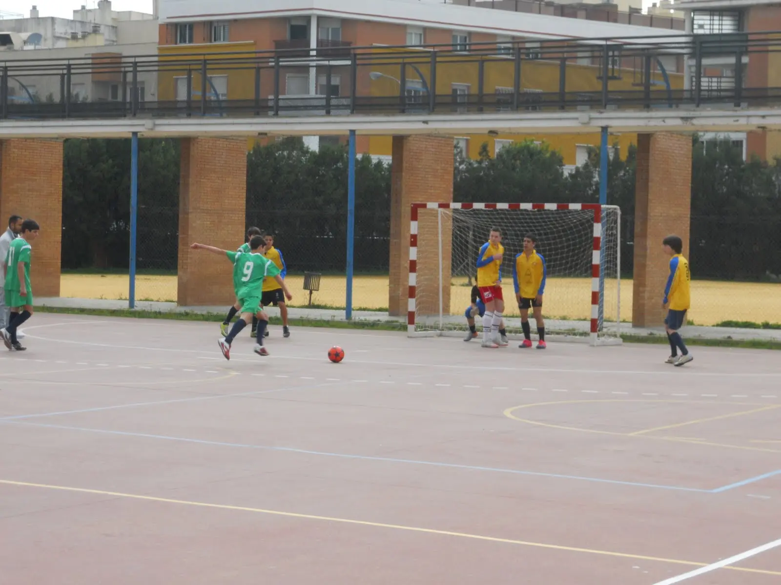 Colegio Santa Isabel — instalación deportiva