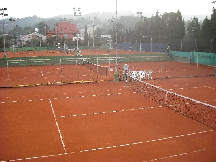 Club Tennis Tortosa — instalación deportiva