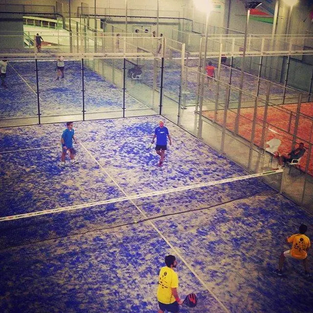 Wow Padel Indoor — instalación deportiva