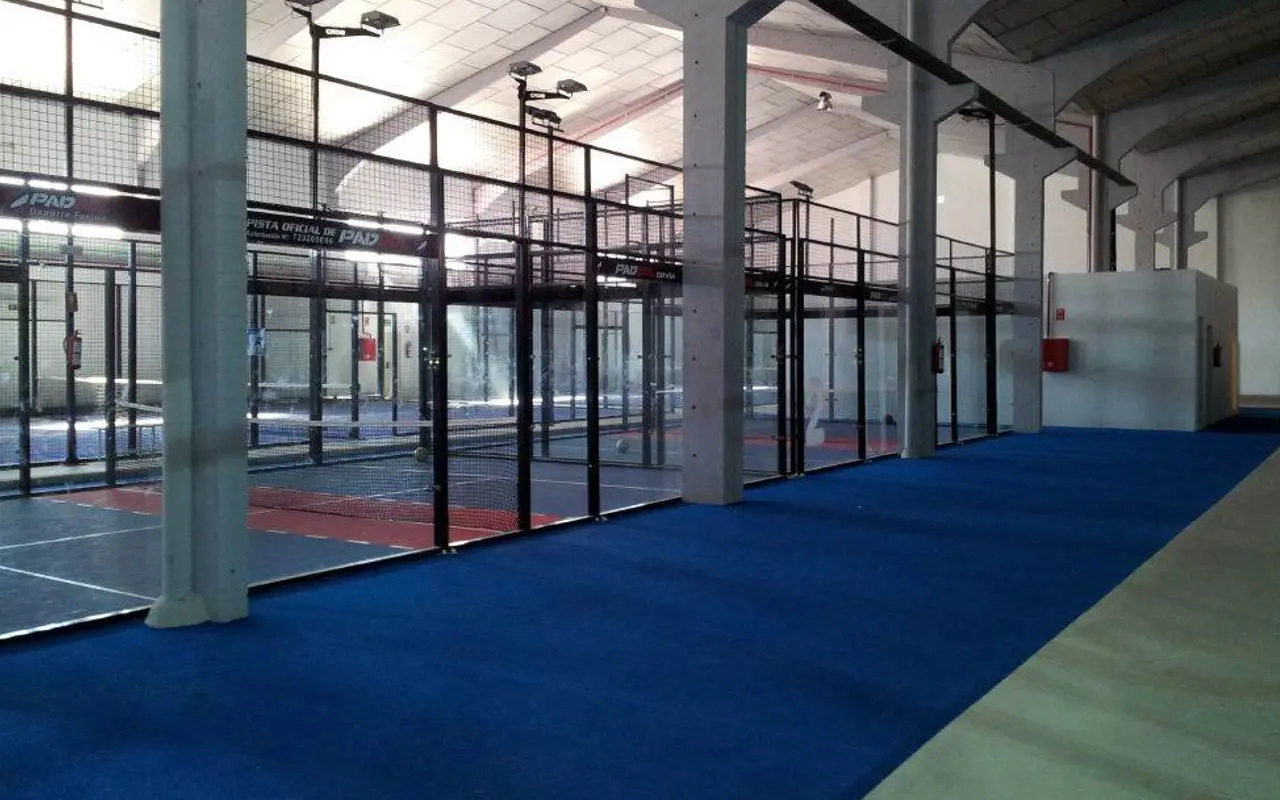 Pádel Indoor CR5 — instalación deportiva
