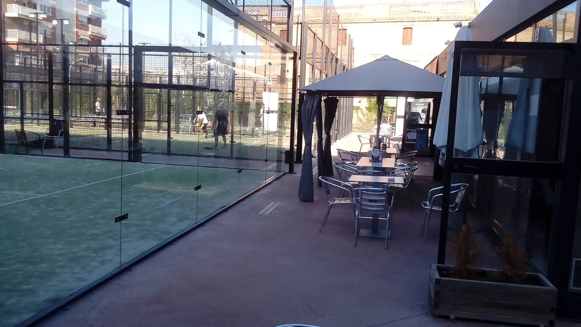 Padel Cerdanyola — instalación deportiva