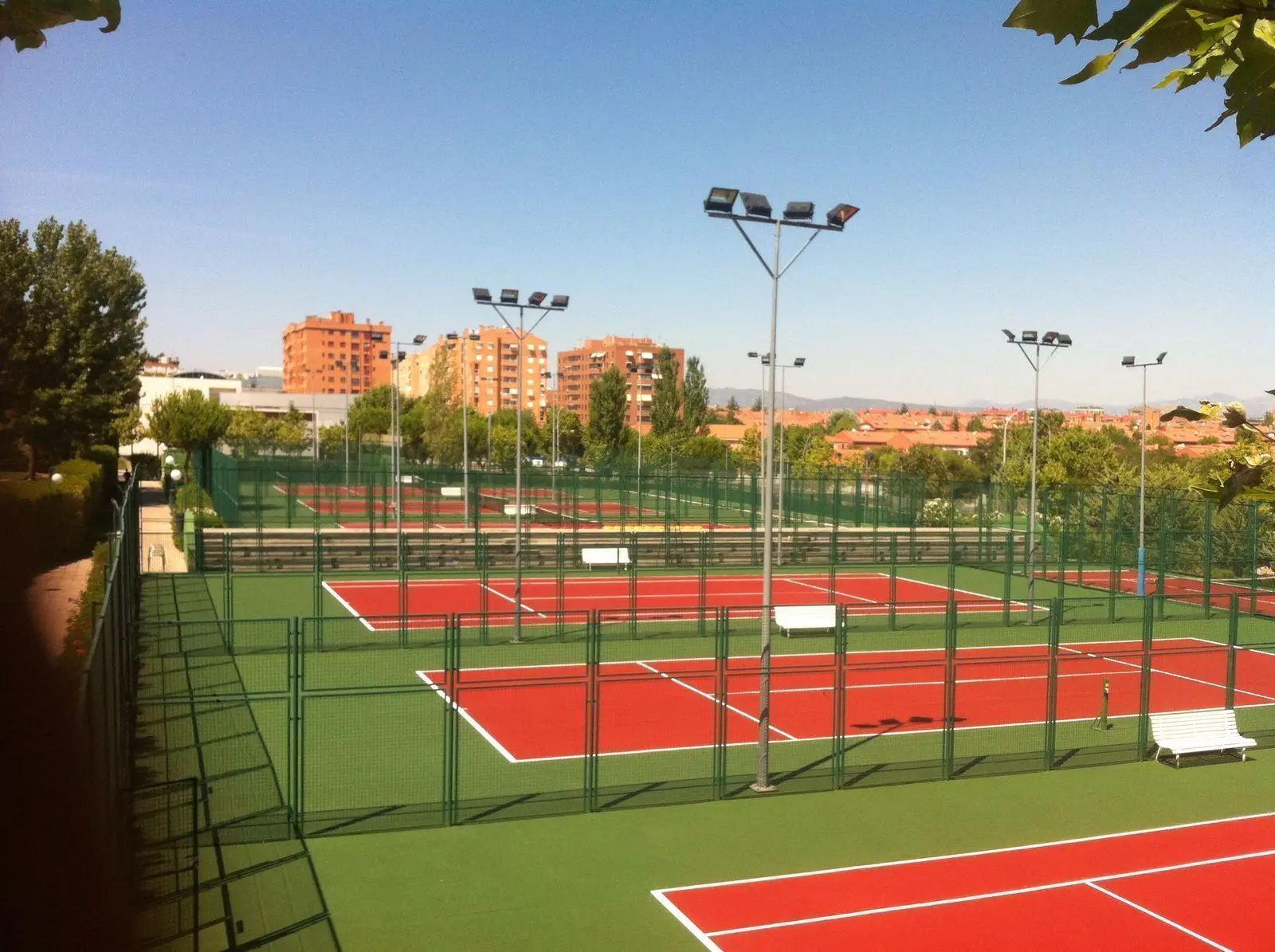 Centro Deportivo Embarcaciones — instalación deportiva