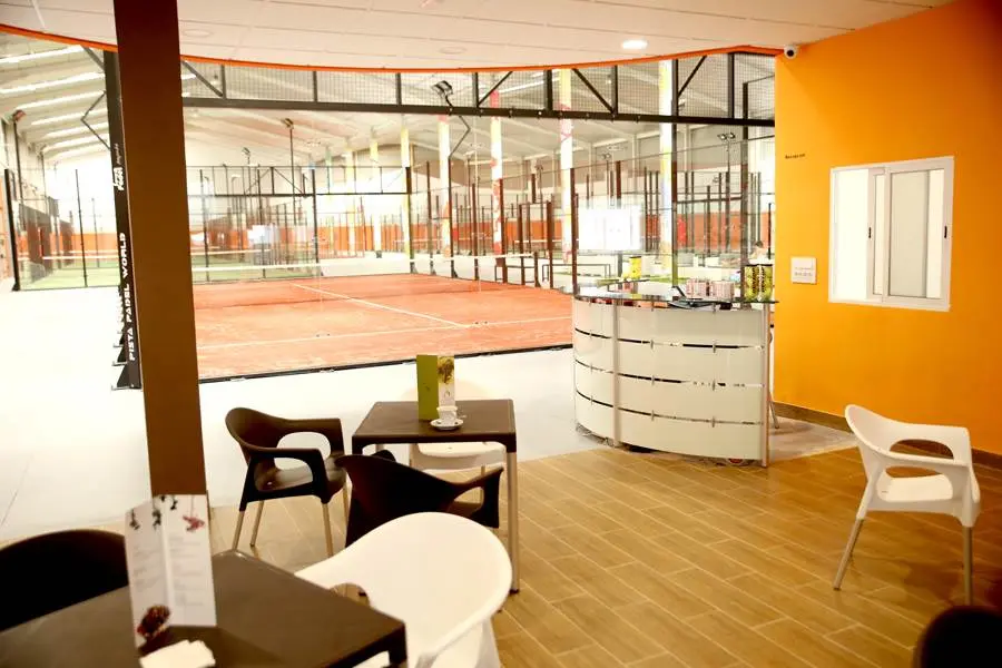 Club Seven Padel Arganda — instalación deportiva