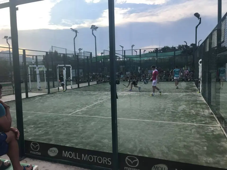 Club de Tenis Gandía — instalación deportiva