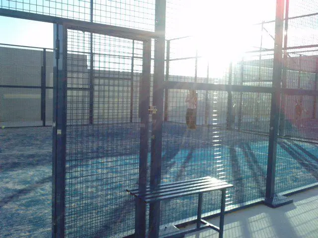 Padel Aries — instalación deportiva