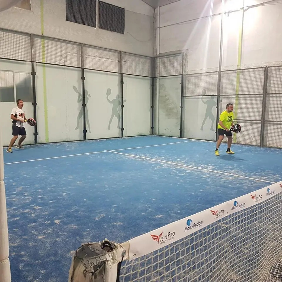 Pádel Munda — instalación deportiva