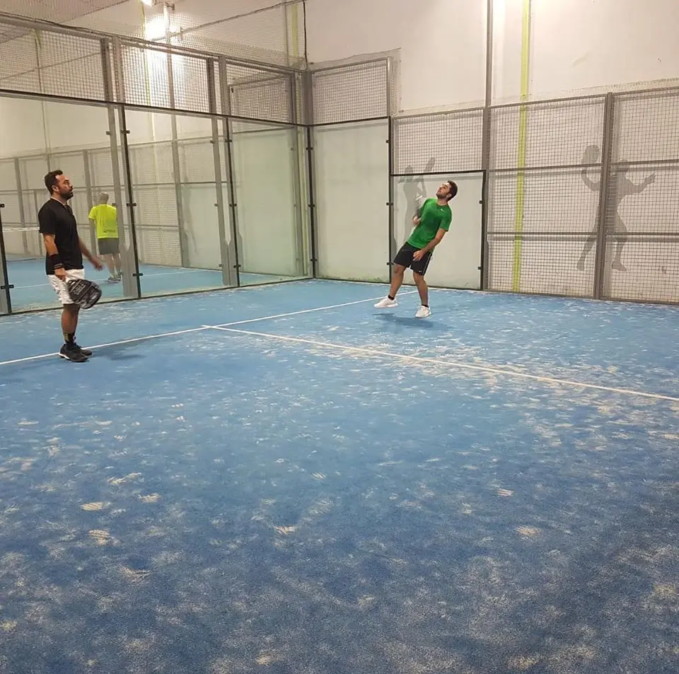 Pádel Munda — instalación deportiva