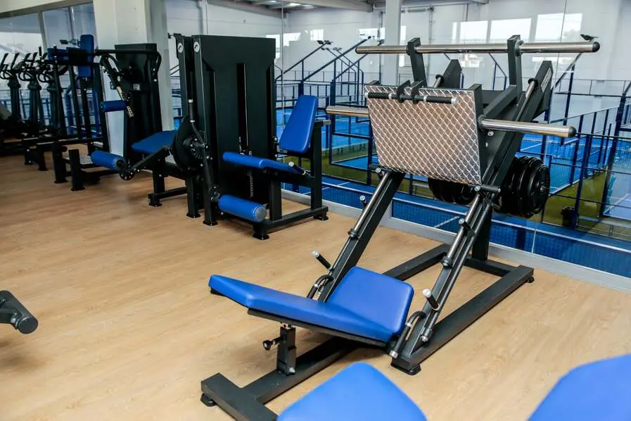 Finura Padel Indoor — instalación deportiva