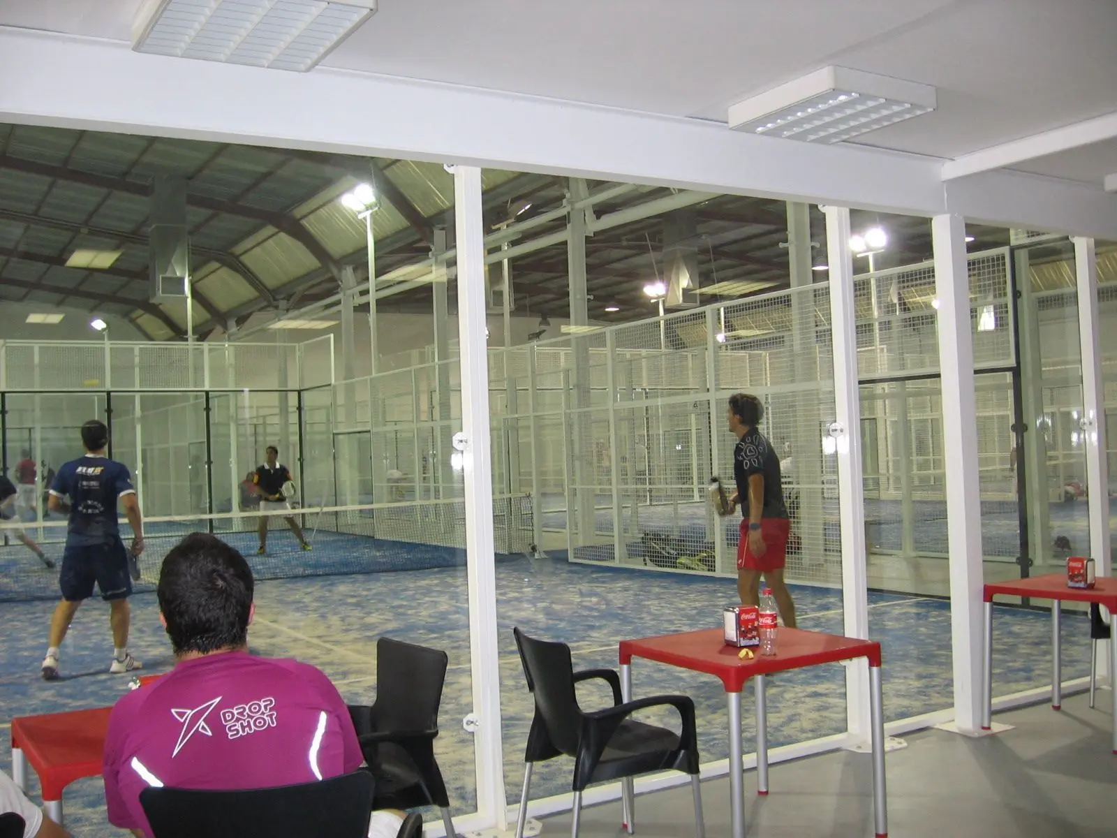 Padel Zone Indoor — instalación deportiva