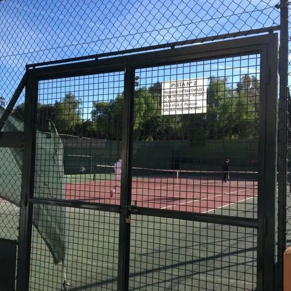 C.D. La Roca – Global Racket — instalación deportiva