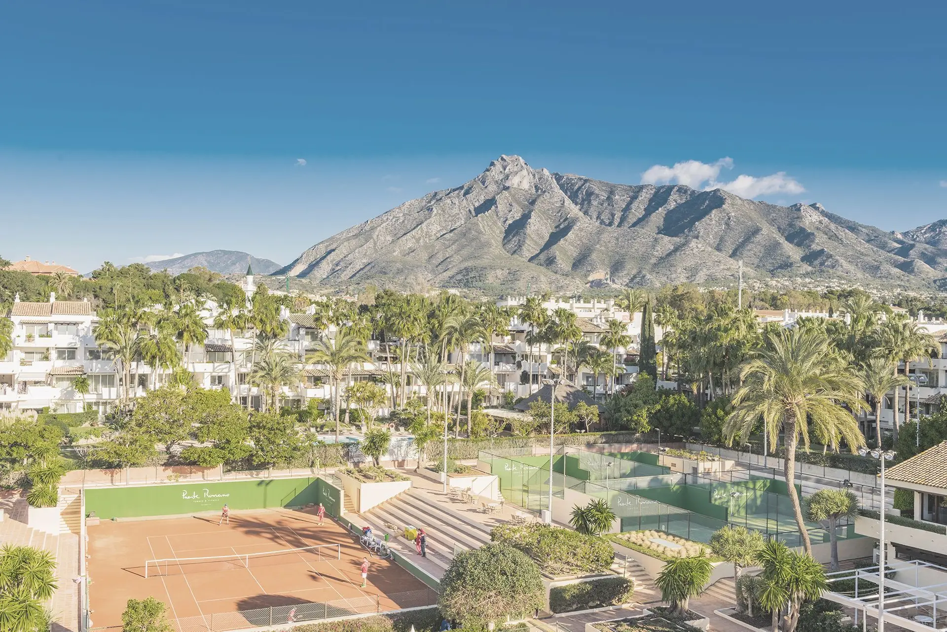 Puente Romano Tennis & Padel Club — instalación deportiva