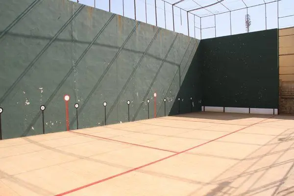 Valencia Frontenis Club — instalación deportiva
