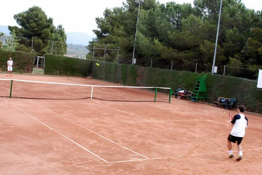 Club Tennis Balaguer — instalación deportiva