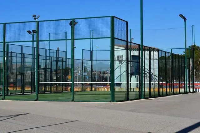 Pistas polideportivas municipales y Pádel Vila-real — instalación deportiva