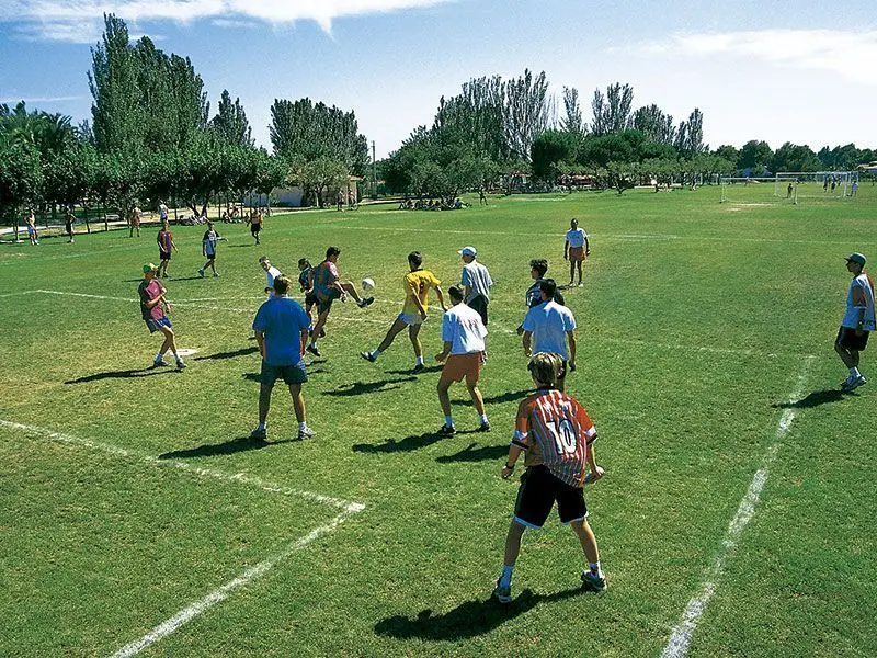 Playa Montroig Sports — instalación deportiva