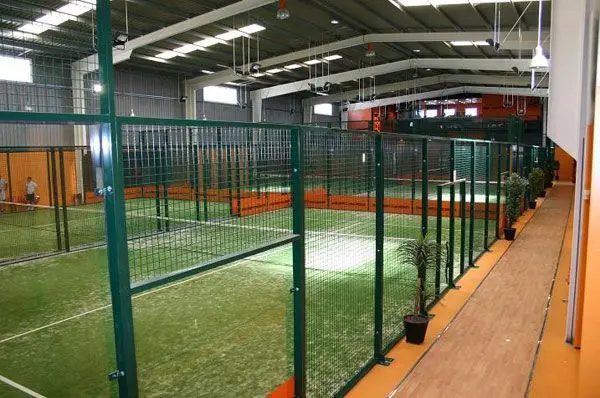 Padel Ebro — instalación deportiva
