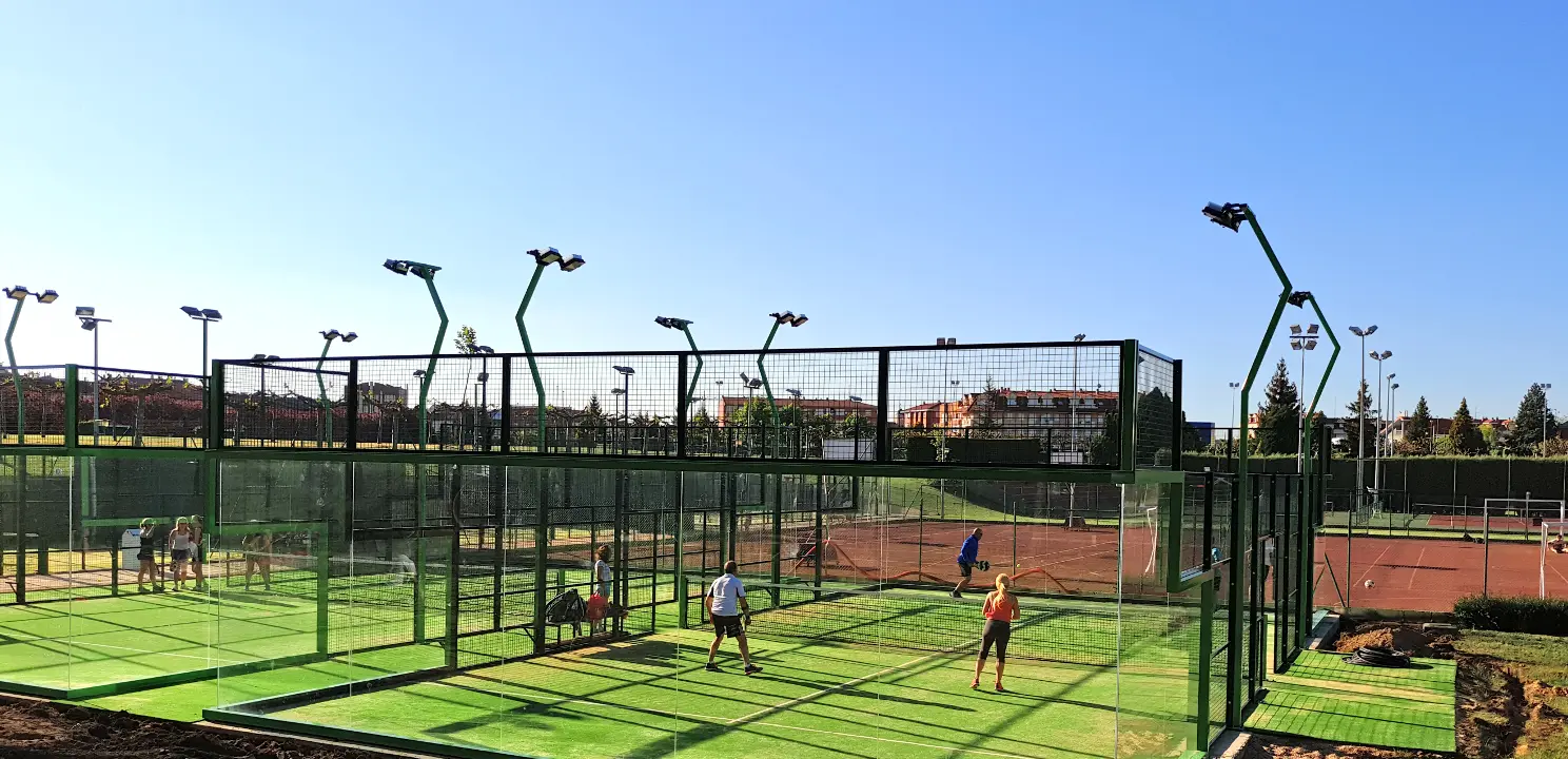 Real Aero Club de León — instalación deportiva
