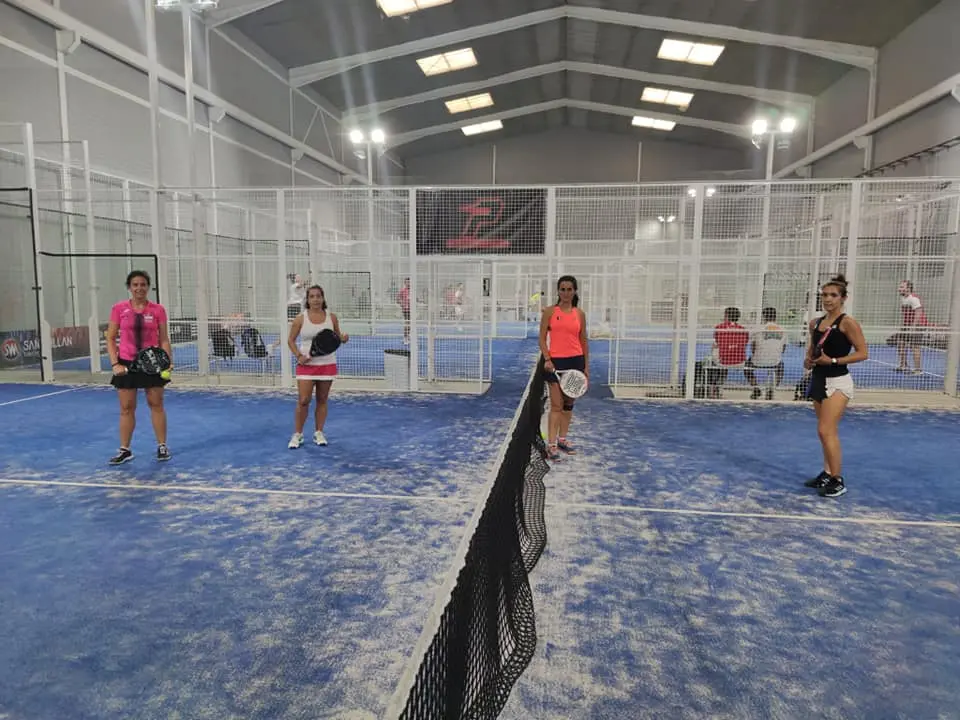 P90 Sport Club Deportivo — instalación deportiva