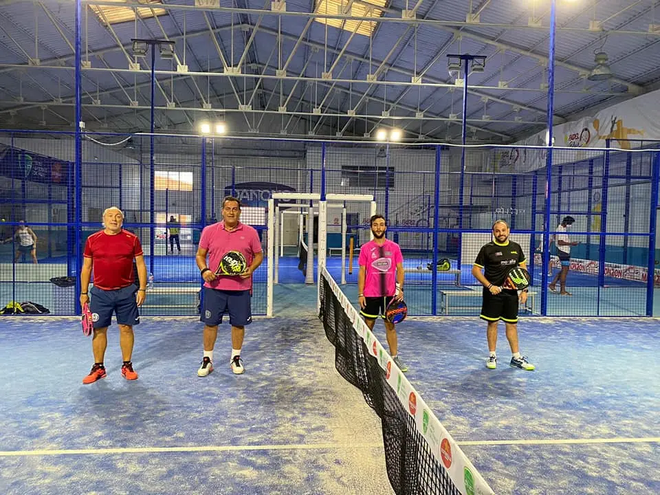 P90 Sport Club Deportivo — instalación deportiva