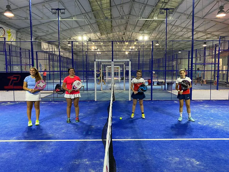 P90 Sport Club Deportivo — instalación deportiva