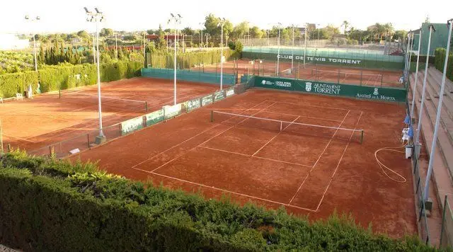 Club de Tenis Torrent — instalación deportiva