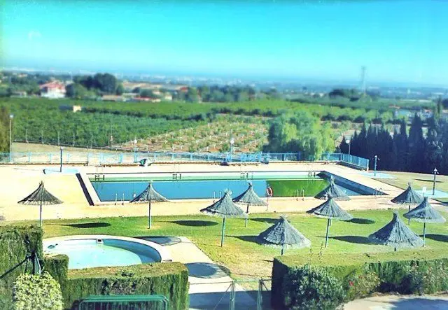 Club de Tenis Torrent — instalación deportiva