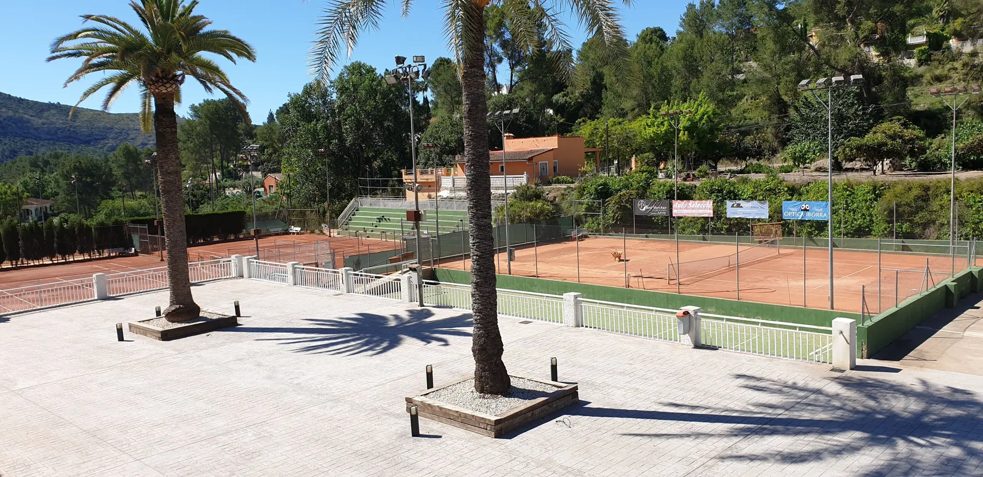 Club Tenis Padel Camp Bixquert — instalación deportiva