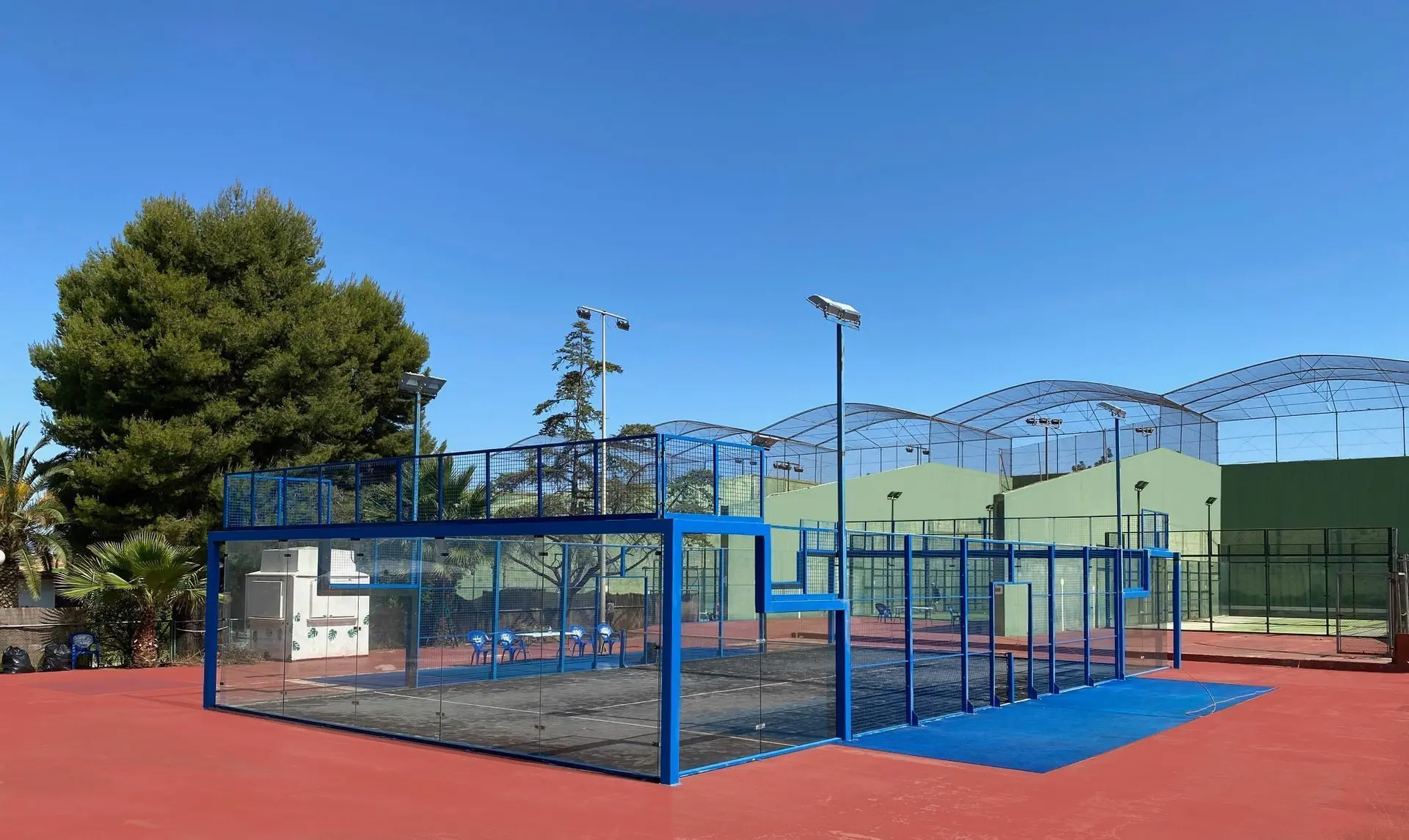 Ragoma Padel — instalación deportiva