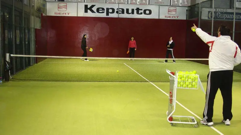 Padel 4 San Sebastián — instalación deportiva