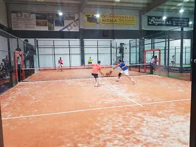 Pádel Indoor Alcalá — instalación deportiva
