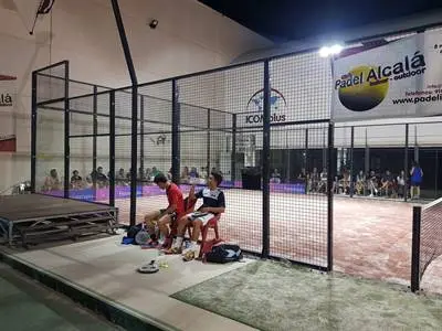 Pádel Indoor Alcalá — instalación deportiva